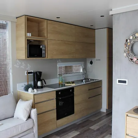 The Seaborn - Two Bedroom Floating House Apartman Portorož