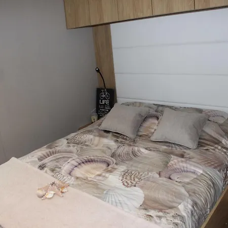 The Seaborn - Two Bedroom Floating House 아파트 포르토로즈