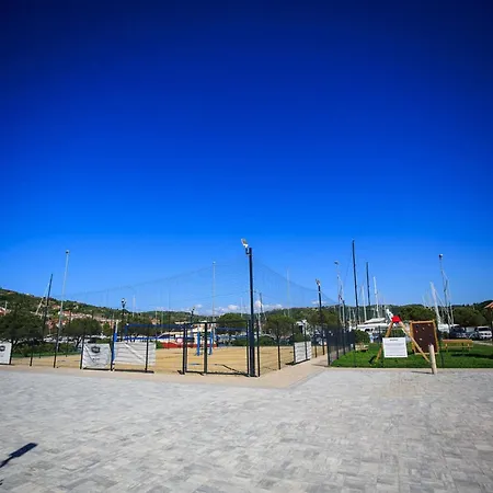 Apartman The Seaborn - Two Bedroom Floating House *