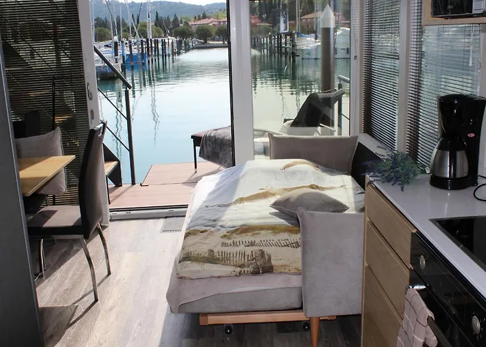 Apartamento The Seaborn - Two Bedroom Floating House Portorož