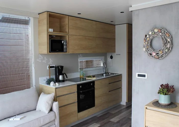 The Seaborn - Two Bedroom Floating House Apartamento Portorož