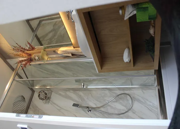 The Seaborn - Two Bedroom Floating House Apartamento *