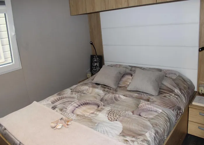 The Seaborn - Two Bedroom Floating House Apartamento Portorož